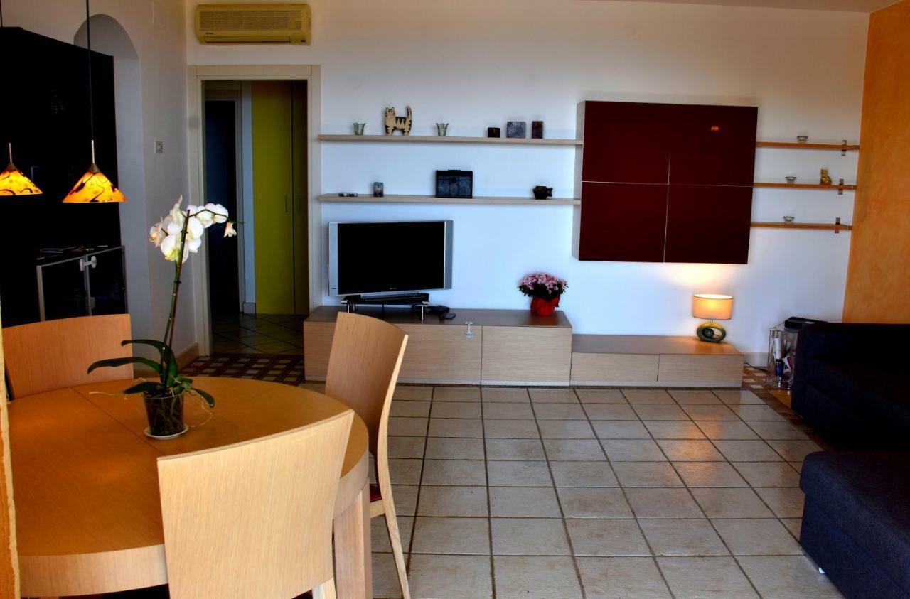 Taormina Sunny Apartment - Taormina Holidays Екстериор снимка