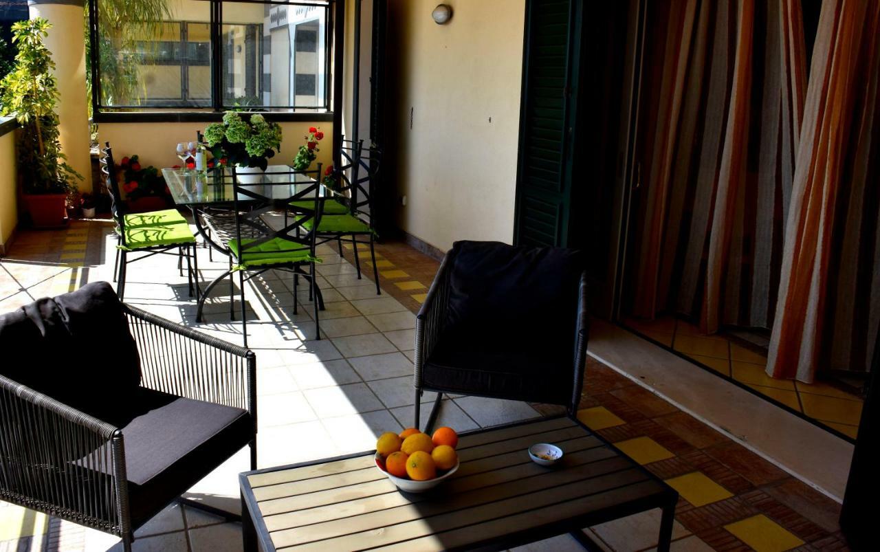 Taormina Sunny Apartment - Taormina Holidays Екстериор снимка